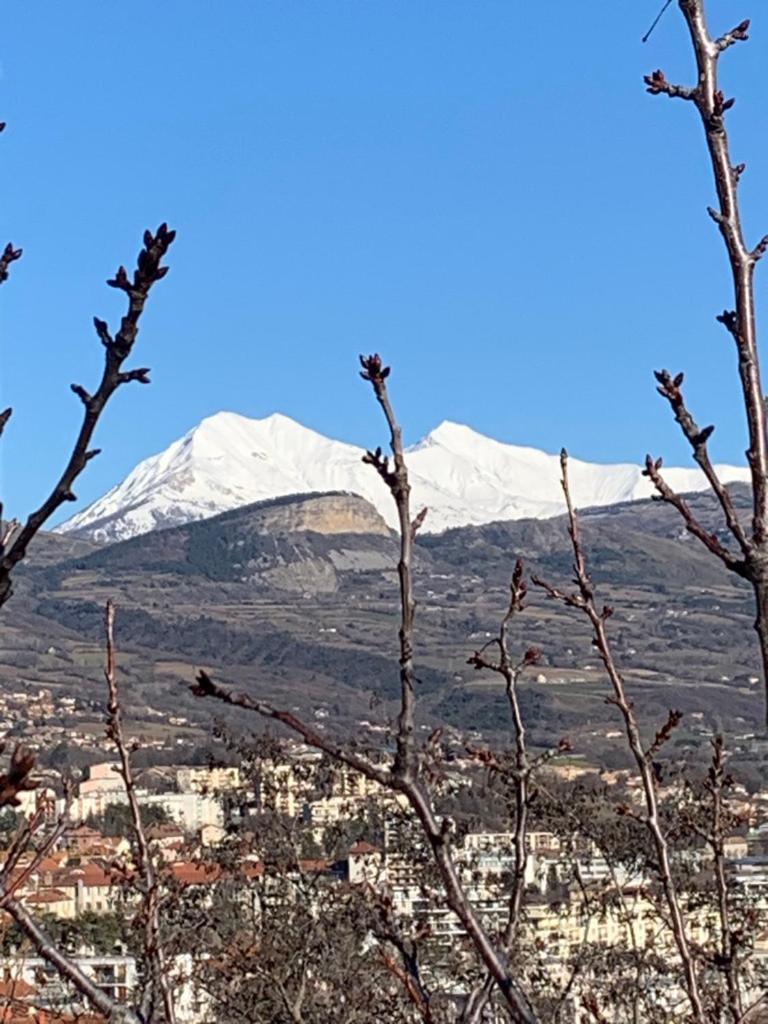 T4 Vue Imprenable Montagnes Et Ville Gap Dış mekan fotoğraf